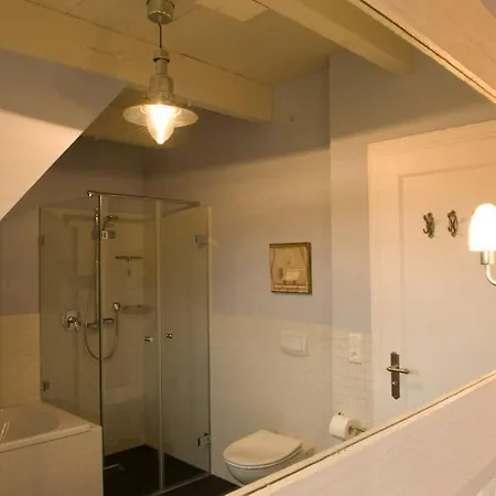 Ruhiges Krienke - Doppelhaus Mit Sauna&kamin Ferienhaus
